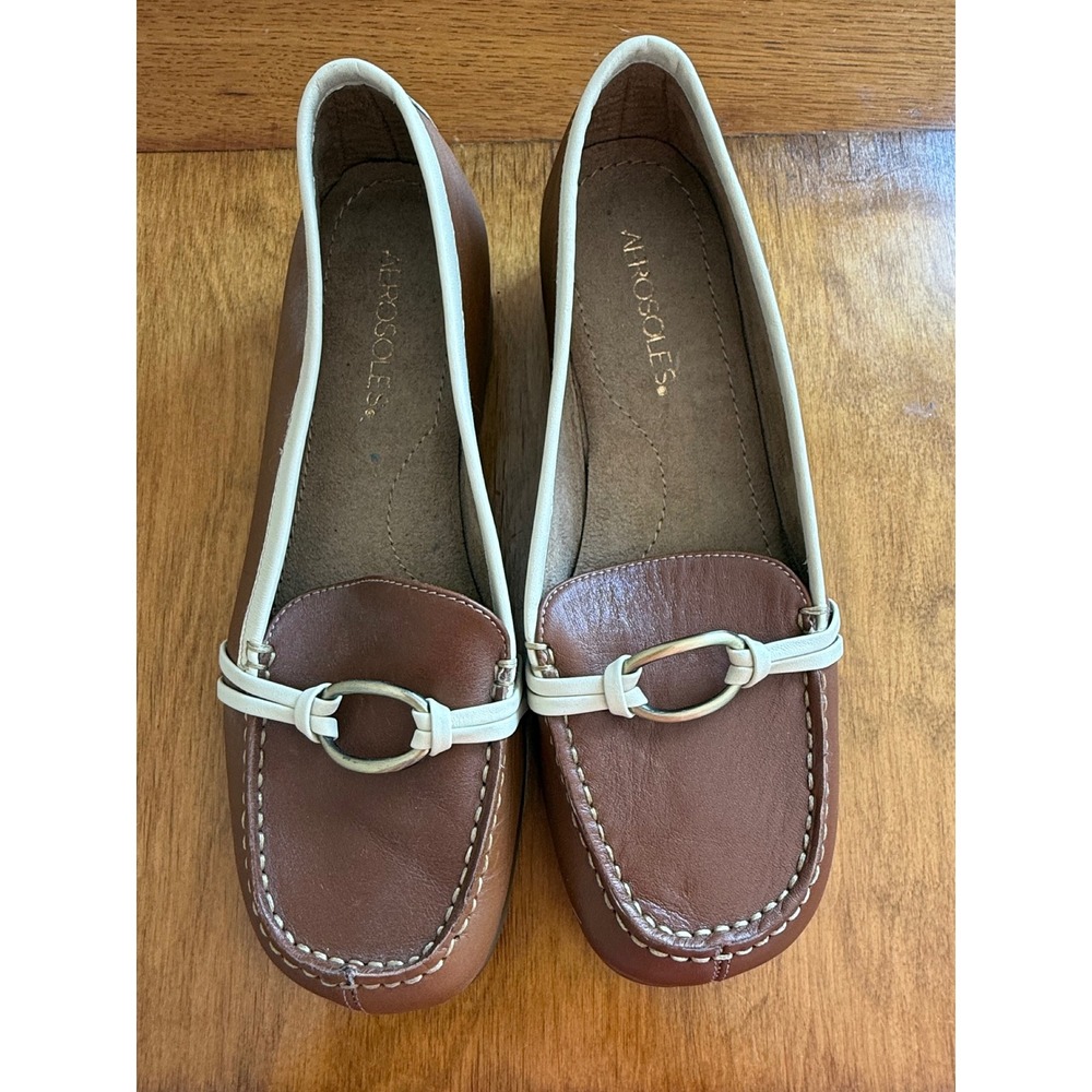 Aerosoles Womens Brown Leather Bit Loafers Cream Trim Size 8 Low Block Heel - Picture 2 of 7